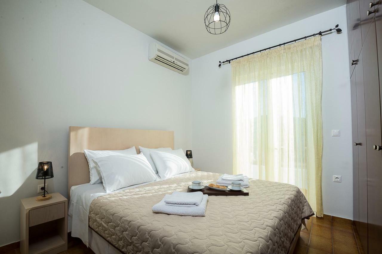 팔라사르나 Sea Side House Rapanas 빌라 외부 사진