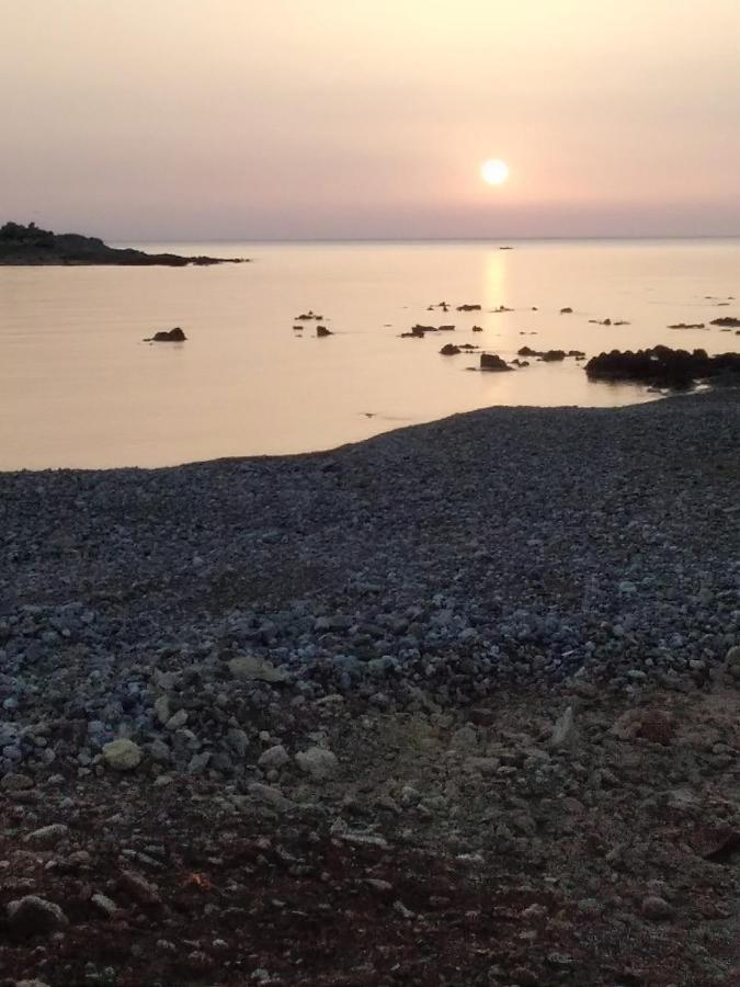 팔라사르나 Sea Side House Rapanas 빌라 외부 사진